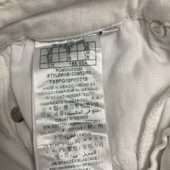 White Guess Shorts - Picture 3 of 4